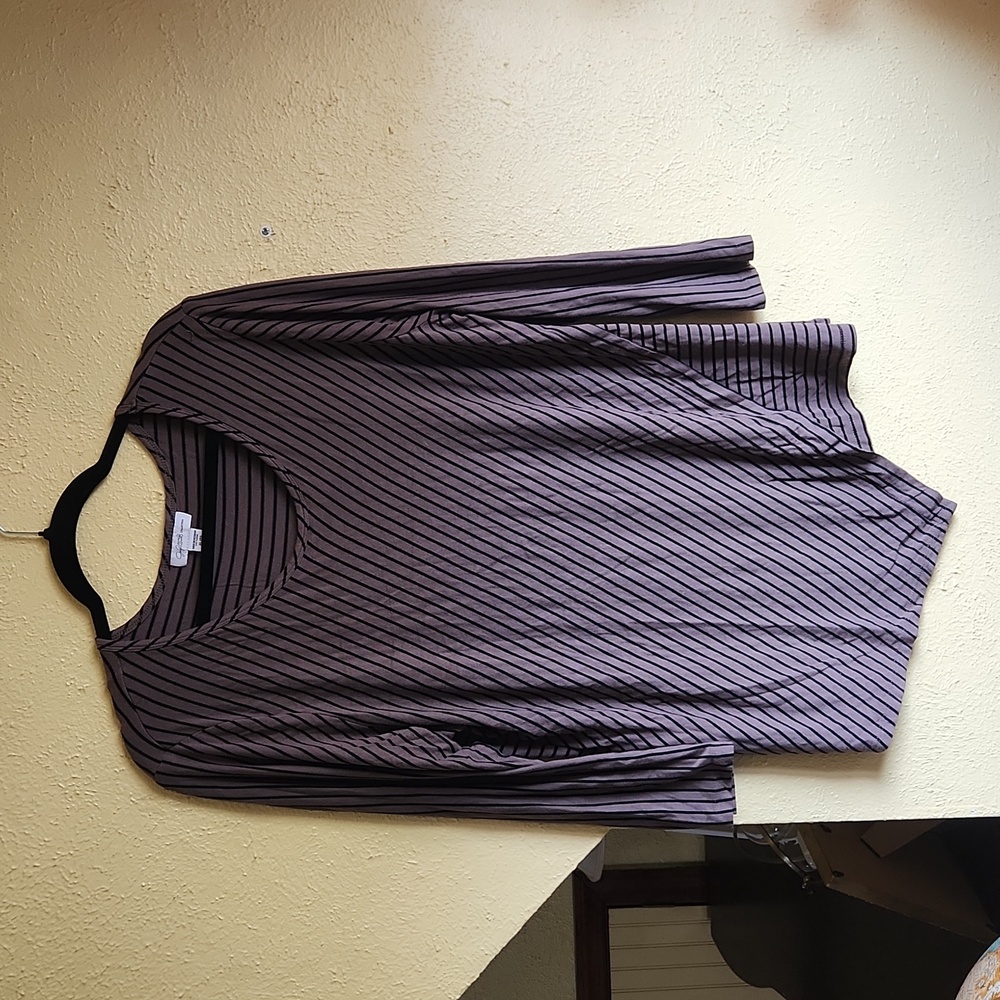 Jaclyn Smith Grayish Brown and Black Striped Top